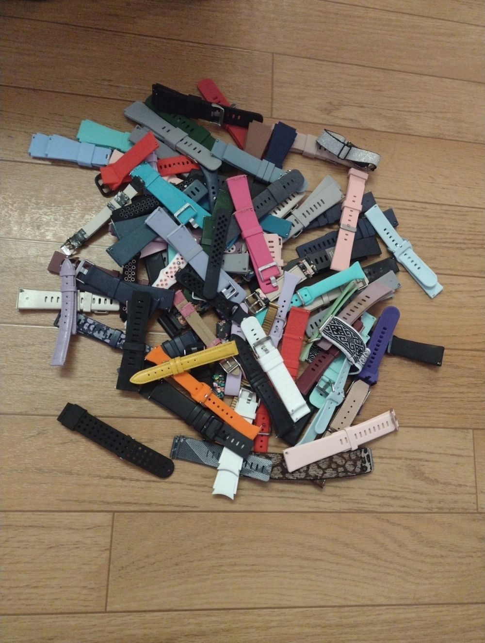 Huge Lot Of Assorted Silicone and Leather Fitbit Watch Bands - Multicolor